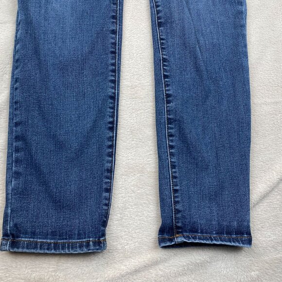 Lee Women's Jeans Size 8 30x27 Measured Pull-On Medium Blue Denim - Picture 9 of 9